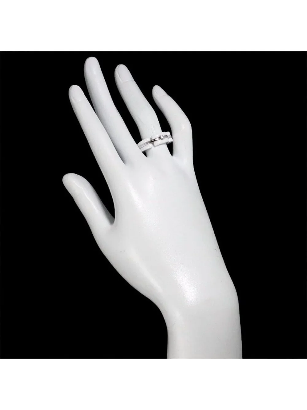Chanel 53 Ring Diamond 18k WG White Ceramic 750 Ultra